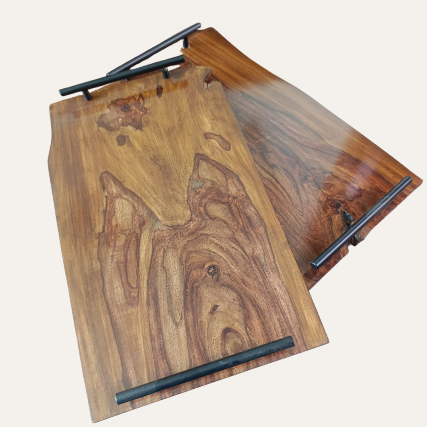 Sheesham live edge cutting board used as serving tray for food styling – Adaptivo Furniture