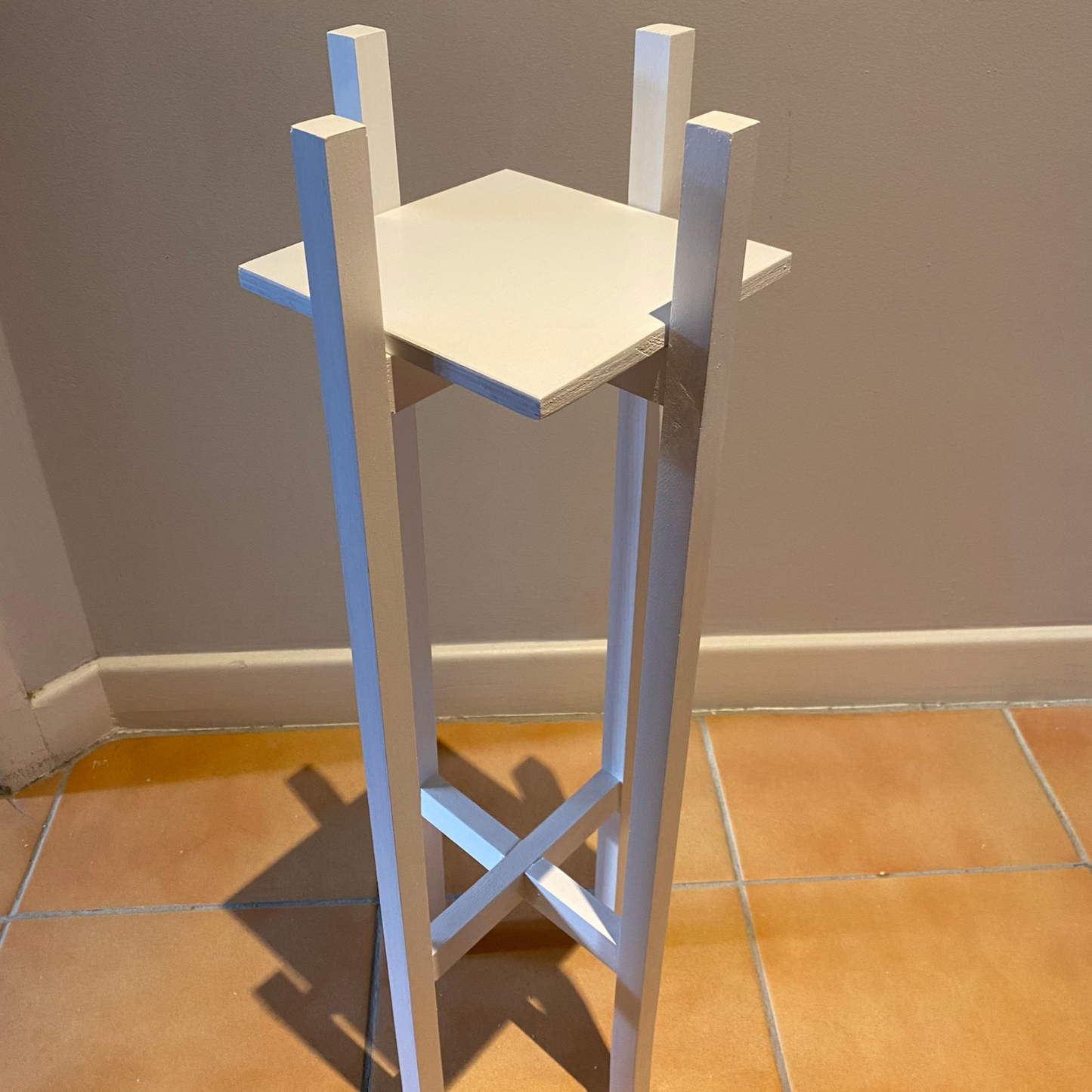 “Tall Wooden Plant Stand – 90 cm Height, Solid Sheesham Wood Design”