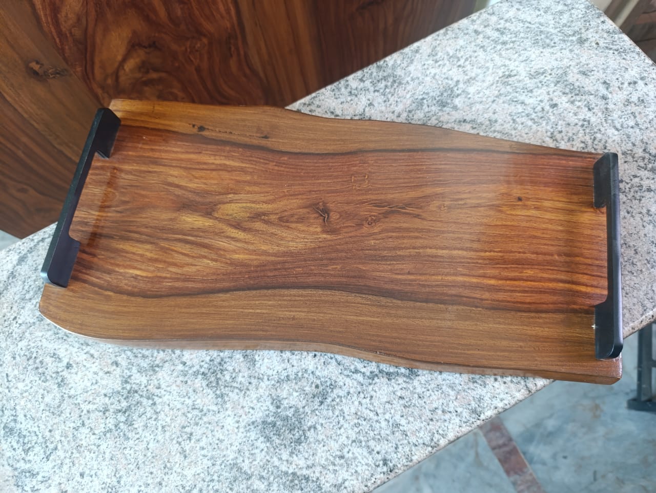 Adaptivo Furniture handcrafted Sheesham large wooden serving tray