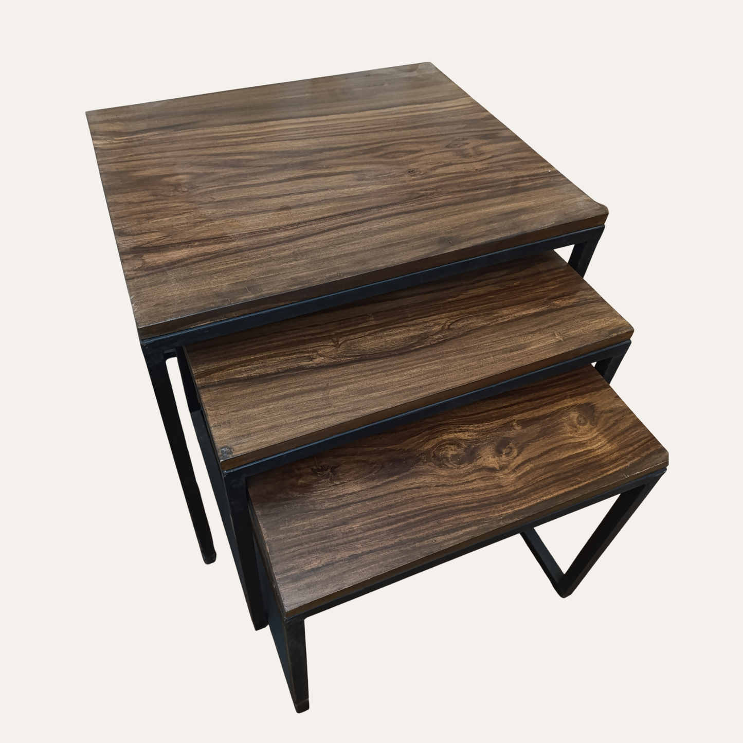 Close-up of Sheesham wood grain and metal frame detail – Clive 3-piece nesting tables by Adaptivo Furniture