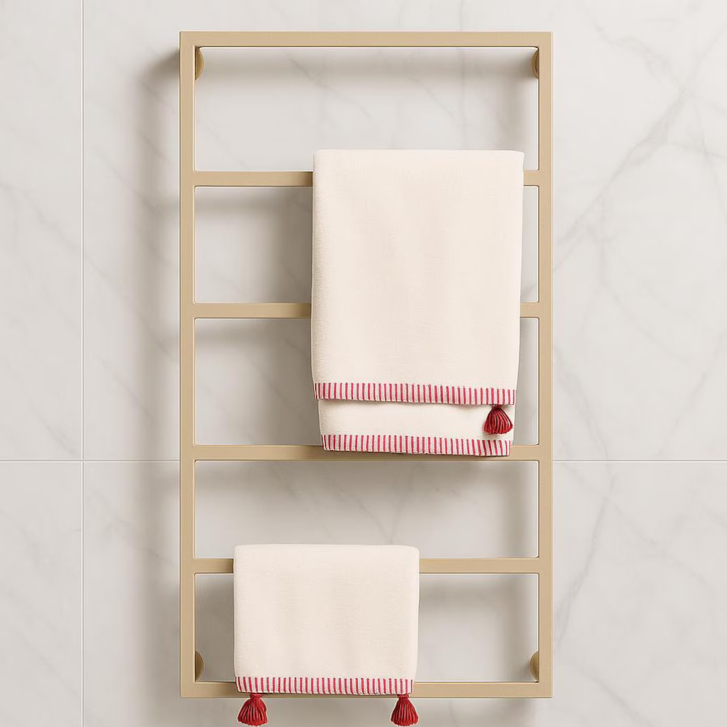 Luxury Golden Metal Towel Ladder Rack – Freestanding Bathroom Organizer by Adaptivo Furniture