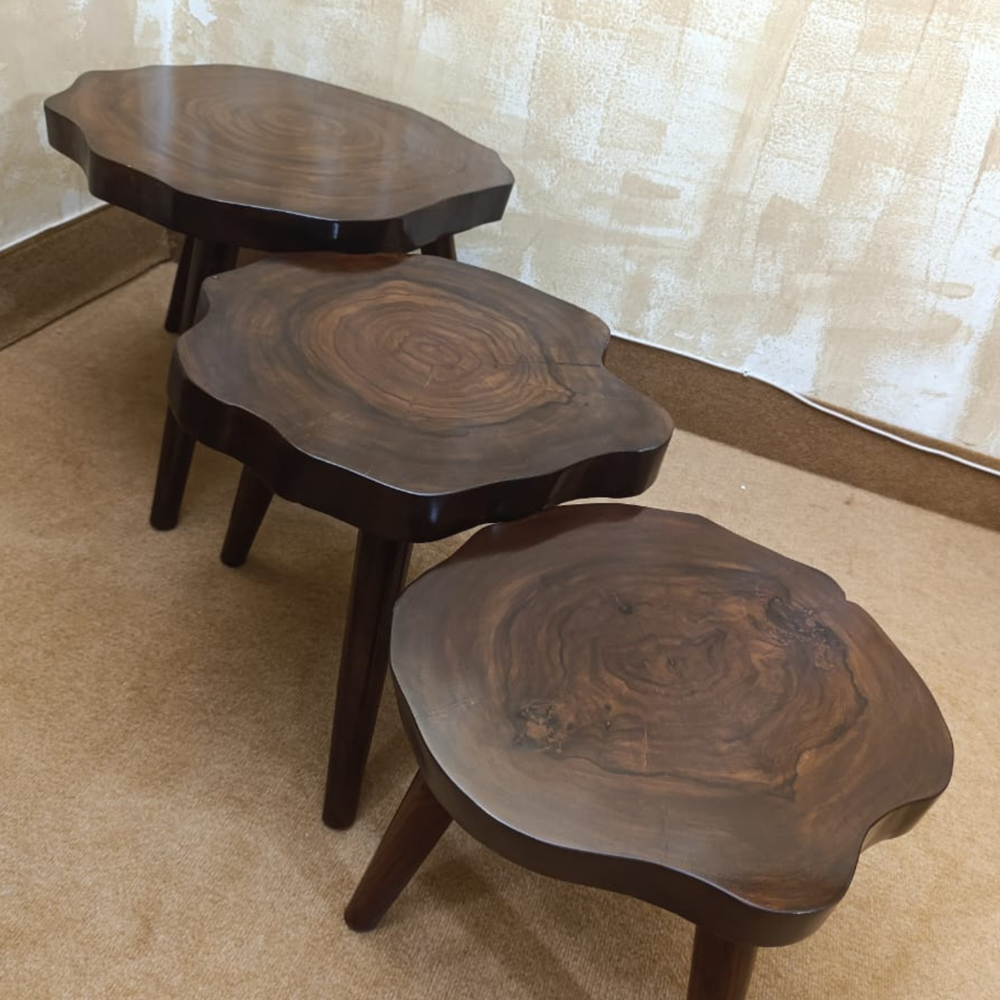 Live Edge Wooden Coffee Table – Solid Wood Natural Finish | Adaptivo Furniture